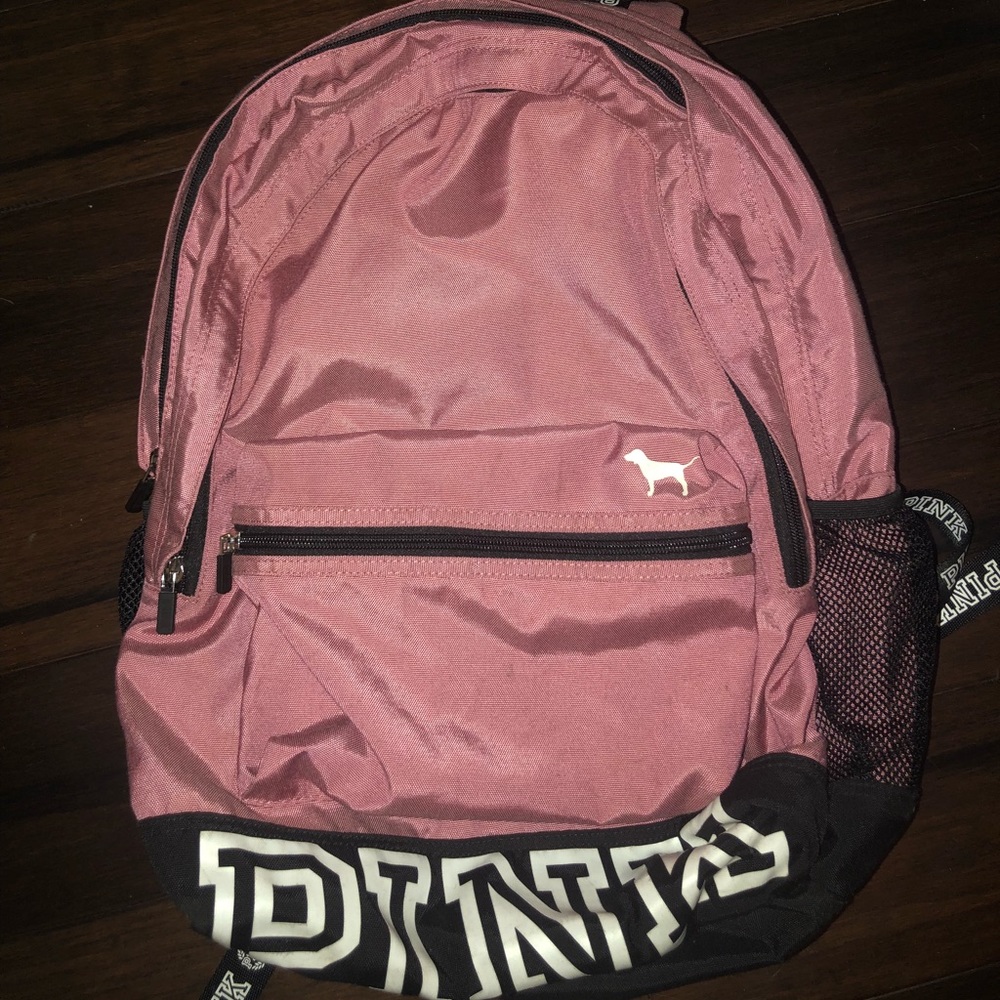 VS pink back pack
